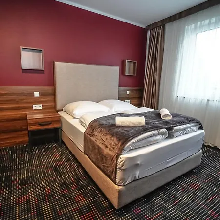 Sunset Hotel 3*