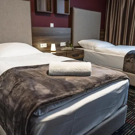 Sunset Hotel Kelsterbach