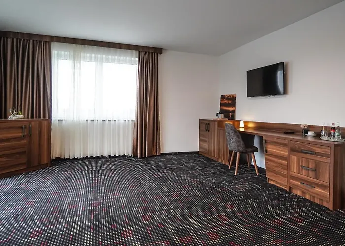 Sunset 3* Kelsterbach